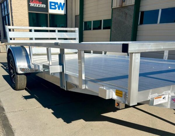 2025 H&H 82"x14' Railside Utility Trailer - Image 4