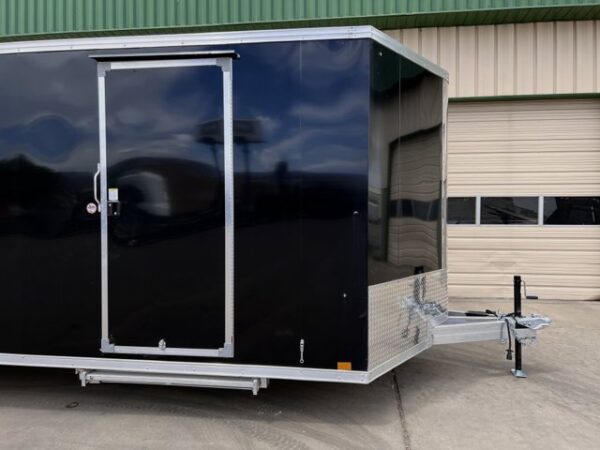 2023 Everlite 8.5'x24' Enclosed Cargo Trailer - Image 4