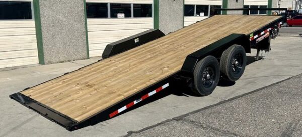 2025 H&H 82"x20' Power Tilt Equipment Trailer - Image 9