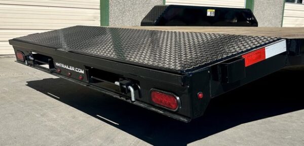 2025 H&H 82"x20' Car Hauler Trailer - Image 4