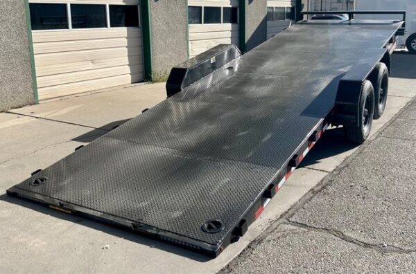 2024 H&H 82"x24' Car Hauler Trailer - Image 9