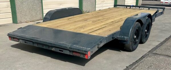 2024 Lamar 83"x20' Car Hauler Trailer - Image 4