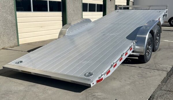 2025 H&H 82"x20' Aluminum Power Tilt Trailer - Image 8