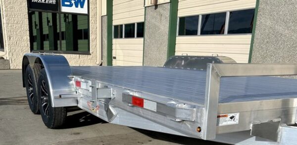 2025 H&H 82"x16' Aluminum Car Hauler Trailer - Image 3